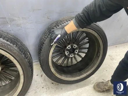 BMW G11 730d 20인치 휠 상처 수리 후, 다이아몬드 커팅 복원 + 브레이크 캘리퍼 부식 / 녹  제거 후, 건메탈 그레이 컬러 도색 / 용인 처인구