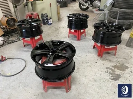 벤츠 W213 E300 18인치 휠 상처 수리 후, 다이아몬드 커팅 가공을 이용한 블랙 폴리시 휠 만들기_! / 용인 처인구