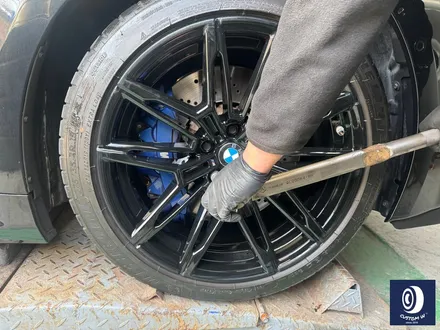 자주 입고 되는 BMW G87 M2_!! 930M 하이그로시 블랙 (검정유광) 깔끔하게 휠도색~~ : - ) / 용인 처인구