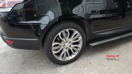완벽한 블랙 바디를 위한 대형 SUV 강자 레인지로버스포츠 블랙유광 휠도색. / 용인 처인구