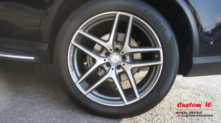 벤츠 다운 SUV 쿠페! GLE 350D 쿠페의 레드 캘리퍼도색 + 블랙유광 휠도색. / 용인 처인구