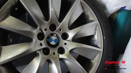 BMW 528I 18인치 터빈휠 상처 수리 후 고스트크롬 휠도색. / 용인 처인구