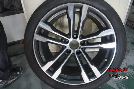 BMW X5 50D 휠 상처수리 후 블랙유광 휠도색. / 용인 처인구