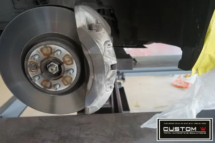 레인지로버 보그 블랙유광 휠도색, 레드 캘리퍼도색(brembo) / 용인 처인구