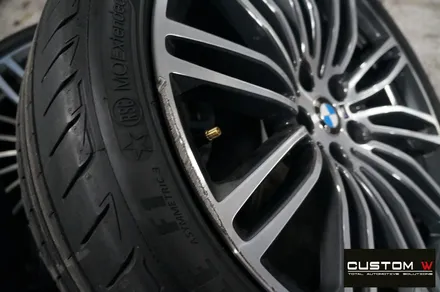 BMW G30 530i 664M 휠 상처 수리 후,블랙유광 휠도색.커스텀W / 용인 처인구