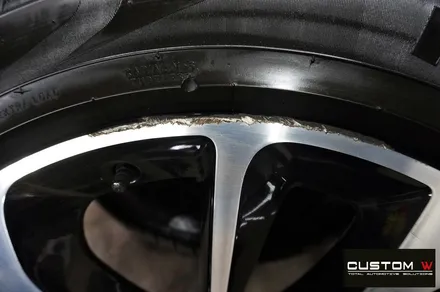최강 럭셔리 SUV 벤틀리 벤테이가 블랙유광 휠 도색 / 용인 처인구
