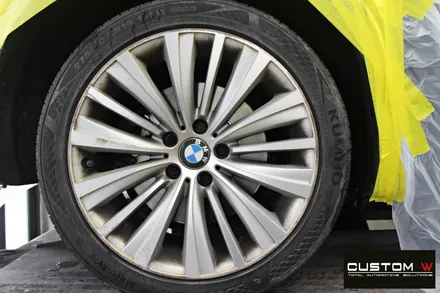 BMW 5GT 휠 상처 수리 후 블랙유광 휠도색 + 블루 캘리퍼 도색 / 용인 처인구