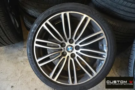 BMW G30 530i 휠 상처 수리 후 블랙유광 휠도색 / 용인 처인구