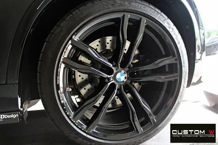 기존 작업했던 BMW X5M 휠 상처 수리 후 블랙유광 휠도색 / 용인 처인구