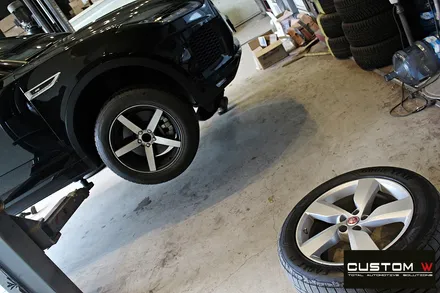 재규어 E페이스(E-PACE) 휠 상처 수리 후 무광 건메탈 휠도색 / 용인 처인구