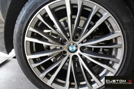 BMW 신형 3시리즈 G20 320d 블랙유광 휠도색 + 레드 캘리퍼 도색 / 용인 처인구