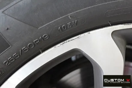 벤츠 GLE350d 휠 상처 수리 후 블랙 유광 휠도색 / 용인 처인구