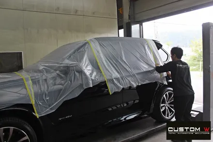 BMW X5 휠 상처 수리 후 블랙유광 휠도색 + 부식 제거 후 M 퍼포먼스 블루 캘리퍼 도색 / 용인 처인구