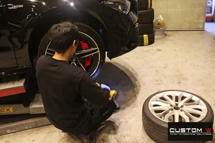 벤츠 CLA 45 S AMG 유광 블랙실버 투톤 휠도색 / 용인 처인구