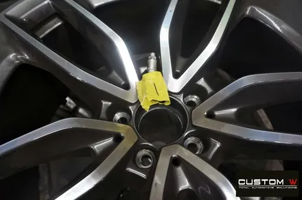 벤츠 CLS53 AMG 블랙실버 투톤 유광 휠도색 + 카본 세라믹 골드 캘리퍼 도색 / 용인 처인구