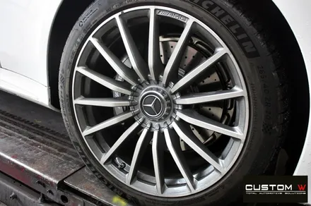 벤츠 GT43 AMG 블랙 유광 휠도색 + 레드 캘리퍼 도색 / 용인 처인구