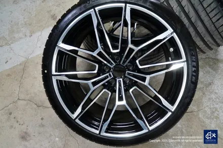 BMW G80 M3 Competition 825M 블랙유광 휠도색 / 용인 처인구