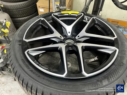 벤츠 GLE53 AMG 건메탈 휠도색 + 카본 세라믹 골드 캘리퍼 도색 / 용인 처인구