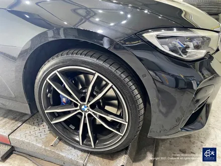 BMW G20 330e 잘못된 휠수리 이력 박리 후 블랙유광 휠도색 / 용인 처인구