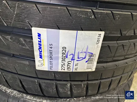 벤츠 CLS300d  블랙 실버 투톤 유광 휠도색 + 레드 캘리퍼 도색 / 용인 처인구