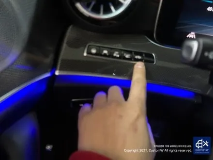 요즘 빙판길 조심하세요.. (빙판 댄스 영상 첨부) CLS53 AMG 기존 고객 휠 수리 불가 판정 신품 교체 후 , 재방문  기존 컬러로 유광 블랙 실버 투톤 휠 복원 도색 / 용인 처인구