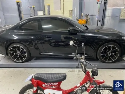 BMW G87 M2 930M 블랙 유광 휠도색 + 레드 캘리퍼 도색 / 용인 처인구