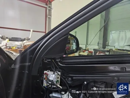W213 벤츠 E53AMG 순정 부메스터 전동트위터, 에어발란스 이오나이저(P21) 순정옵션 설치, 주수석제어 R버튼 설치. / 용인 처인구