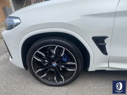 BMW X3 M40i 718M 21인치 휠 상처 수리 후, 블랙 유광 휠도색 + 레드 캘리퍼 도색 / 용인 처인구