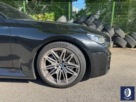 BMW G87 930M 하이그로시 블랙 (검정 유광) 휠도색 / 용인 처인구