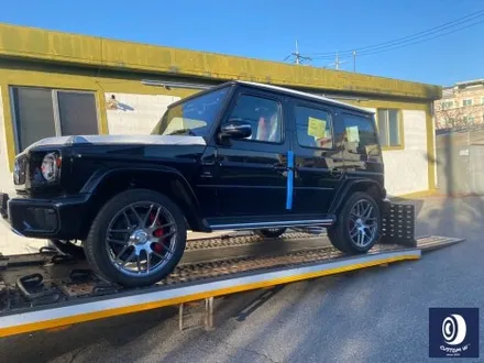 번호판도 장착되지 않은 신차 출고 작업_! / 벤츠 G63AMG 22인치 하이그로시 블랙 (검정 유광) 휠도색 (feat. 센터 휠 캡 주변 부품 모두 포함) / 용인 처인구