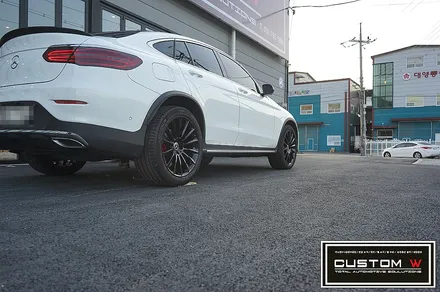 메르세데스 벤츠 GLC220d 쿠페 마차 휠 블랙유광 휠도색 + AMG 레드 캘리퍼도색. / 용인 처인구