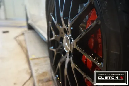 벤츠 A45 AMG 레드 캘리퍼도색, 블랙유광 휠도색. / 용인 처인구