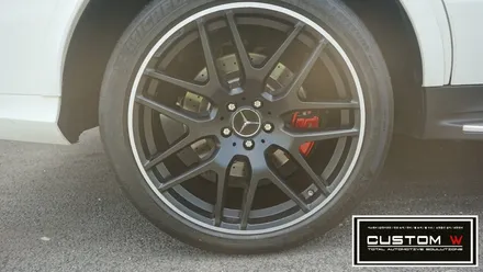 벤츠 GLE 63 AMG 맷블랙,실버 투톤 휠도색. / 용인 처인구