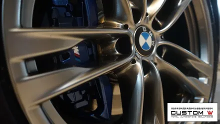 BMW 640d 고스트크롬 휠도색, M퍼포먼스 블루 캘리퍼도색. / 용인 처인구