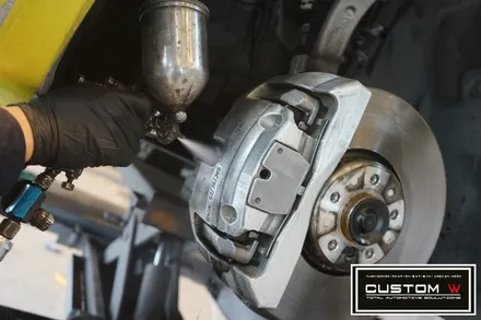 BMW 5GT 잘 못된 휠수리로 엉망이 된 휠 재작업. 다이아몬드 커팅 블랙 폴리시 휠로 재탄생 그리고  캘리퍼 도색까지.! / 용인 처인구
