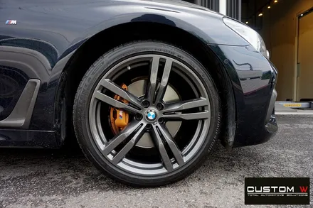 재방문 주신 고객. BMW G12 740LI 휠 상처 수리 후, 건메탈 휠복원 도색. / 용인 처인구