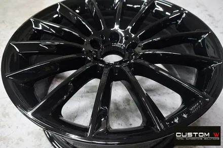 벤츠 CLS400d 휠 상처 수리 후 블랙유광 휠도색 + 레드 캘리퍼 도색 / 용인 처인구