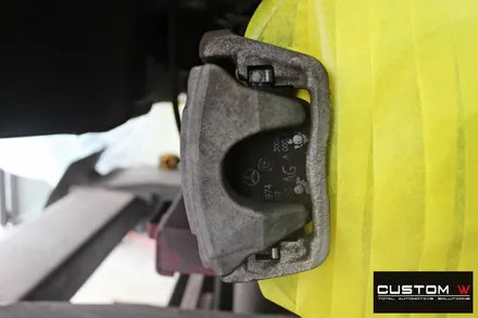 벤츠 CLS300d 블랙유광 휠도색 + 레드 캘리퍼 도색 / 용인 처인구