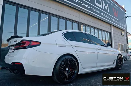 BMW M530i 664M 블랙유광 휠도색 / 용인 처인구