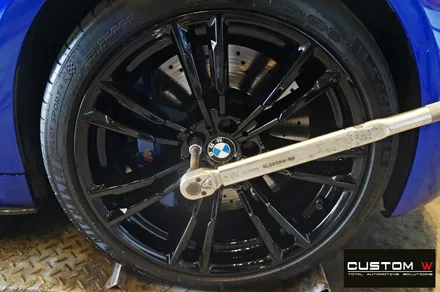BMW F90 M5 블랙유광 휠도색 / 용인 처인구