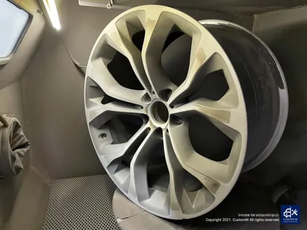 BMW X5 50i 휠수리 후 블랙유광 휠도색 / 용인 처인구