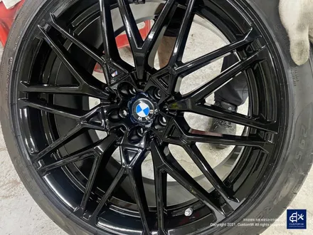 BMW X6M 컴페티션 818M 블랙유광 휠도색 / 용인 처인구