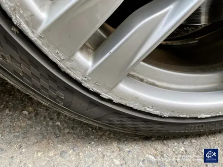 BMW 640d 휠수리 후 블랙유광 휠도색 + 레드 캘리퍼 도색 / 용인 처인구