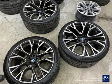 BMW X5M 809M 휠수리 후 블랙유광 휠도색 / 용인 처인구