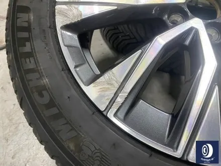 볼보 V90 CC (크로스 컨트리) 휠 상처 수리 후, 블랙 유광 휠도색_ / 용인 처인구