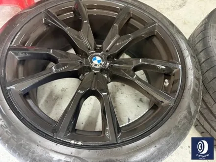 BMW M60i 755M 22인치 휠 상처 수리 후,  제트 블랙 휠 복원 도색 / 용인 처인구