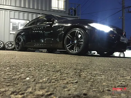 잘못된 휠수리로 엉망인 휠 다이아몬드컷팅 휠수리로 휠복원- 최강한파에도 찾아온 BMW M4 / 용인 처인구