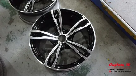 BMW 640D 차량에 장착 중인 잘못된 휠 수리이력의 M5 휠 다이아몬드컷팅 휠수리로 블랙 폴리시 휠 만들기! / 용인 처인구