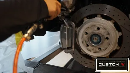 벤츠 C217 S63AMG 쿠페 맷블랙 휠도색, 레드 캘리퍼도색. / 용인 처인구