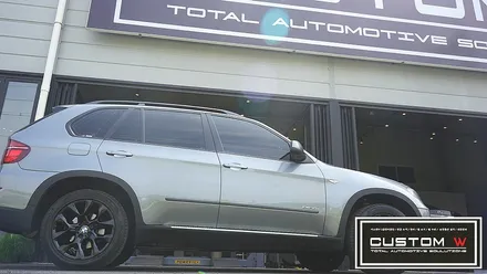 BMW X5 휠 상처수리 후 블랙유광 휠도색. / 용인 처인구